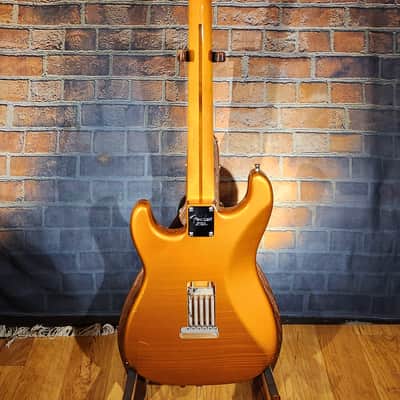 Stratocaster Fender Deluxe Neck, Fender Locking Tuners, Custom Shop ‘63 Pick Ups, MJT Candy Tangerine Body-Hard Case! image 16