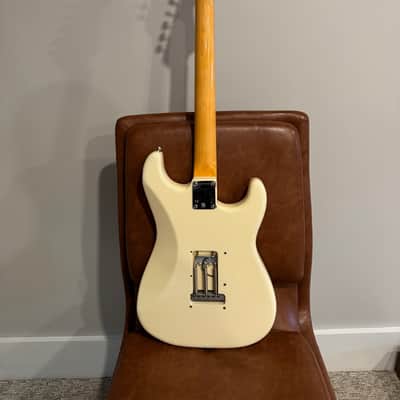 Fender American Original '60s Stratocaster Left-Handed with Rosewood Fretboard 2018 - 2022 - Olympic White image 2