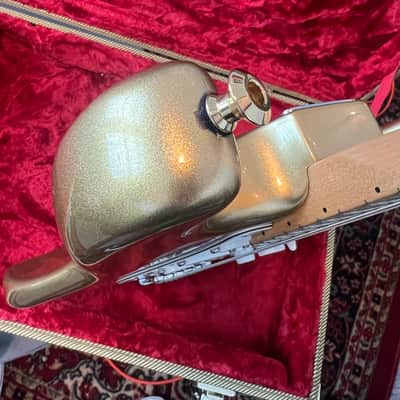 Fender FSR American Special Stratocaster with Matching Headstock 2017 - Aztec Gold image 13