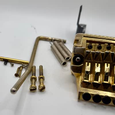 Yamaha SE1212A RM Pro Tremolo Assembly 1990’s - Gold image 4