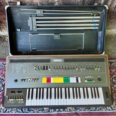 Yamaha CS-50 Polyphonic Synthesizer 1976