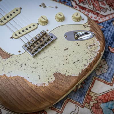 FENDER USA Custom Shop '56 Reissue Stratocaster Ltd Super Hvy Relic "Ivory" (2023) image 8