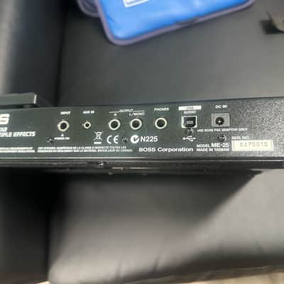 Boss ME-25 Guitar Multi-Effect Unit - Black image 2