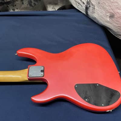 Peavey Foundation IV 4-string Bass image 16