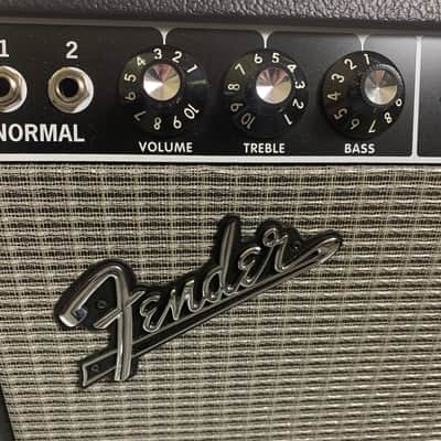 Fender '65 Deluxe Reverb Reissue 22-Watt 1x12" Guitar Combo 1994 - Present - Black imagen 10