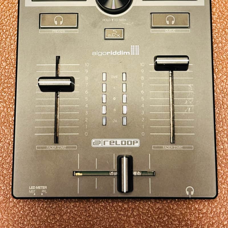 2010s Reloop Mixtour Portable DJ Controller/Audio Interface Black