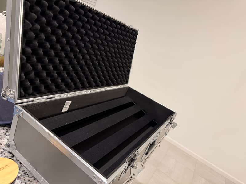 Pedaltrain JR MAX Pedalboard with Tour/Flight Case image 1