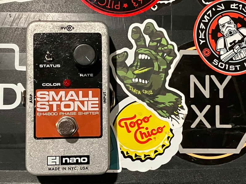 Misprint/ Error "Status & Color" Electro-Harmonix Nano Small Stone EH4800 Phase Shifter V1 2006 - 2020 image 1