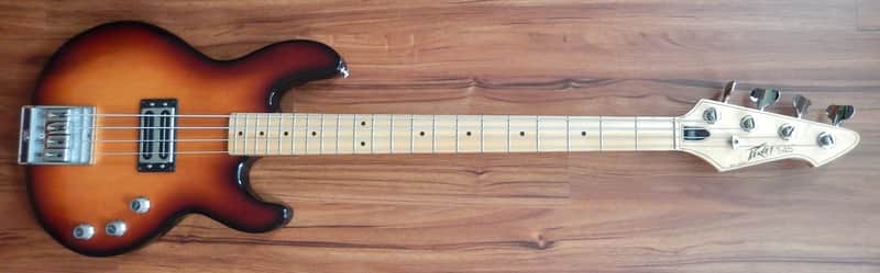Peavey T-45 Bass Natural w case. Awesome Player w Superb Tone! T-40 body w Single Pickup image 1