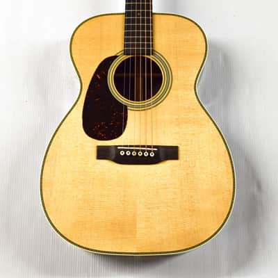 Martin Standard Series 00-28 Left-Handed - Natural image 1