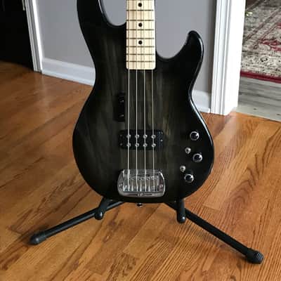 G&L L-1500 Bass in Blackburst w/OHSC - Made in USA (L1500) image 1