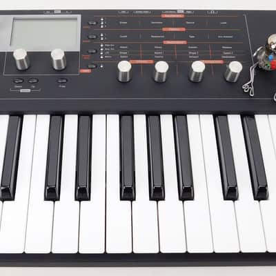 Waldorf Blofeld Synthesizer Keyboard Black + Neuwertig + OVP + 2 J Garantie image 6