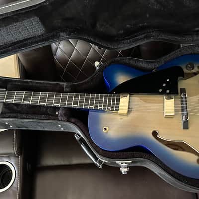2027 Ibanez AFC155-JBB Contemporary Archtop Jet Blue Burst image 4