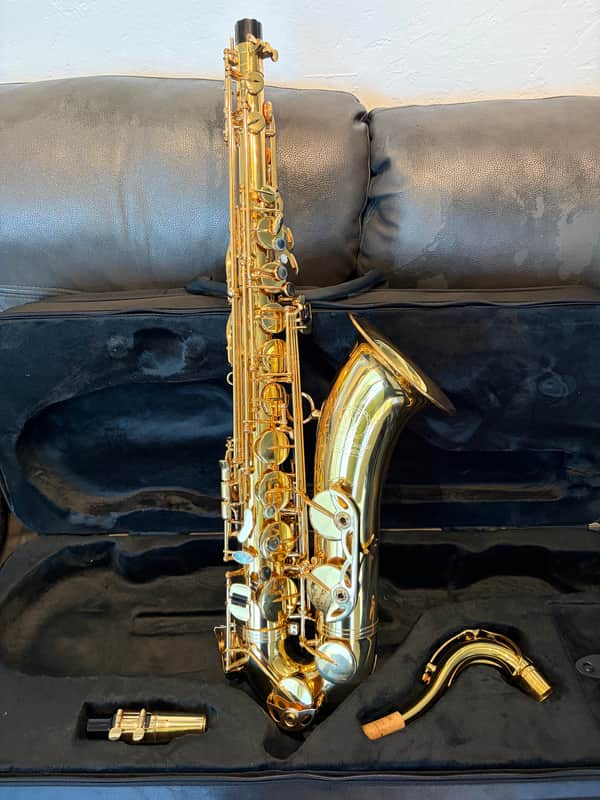 International Woodwind 601 Tenor Saxophone 2026 - Gold Lacquer image 1
