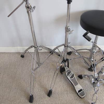 Mapex V Series Black Drum Kit with Hadware Jazz/Child/Portable -18" BD, 8"+10" TT, 12"+14" FT, 12"SN image 19