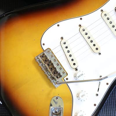 2020 Fender Custom Shop '64 Stratocaster Electric Guitar Relic Sunburst + COA OHSC image 5
