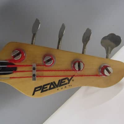 Peavey Fury Bass 1993 White image 5