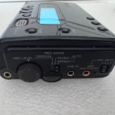 Sony TCD-D8 DAT Walkman 2000 - Excellent image 3