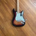 Fender Player Stratocaster with Maple Fretboard 2023 - Present - Partscaster Three Tone Burst