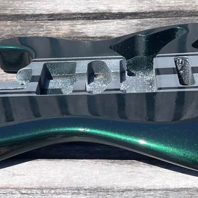 JVG ST BODY RELIC  GREEN EMERALD DEEP pearl     STRIPED Z/28    ALDER     JVGuitars Reborn Old 2024 image 5