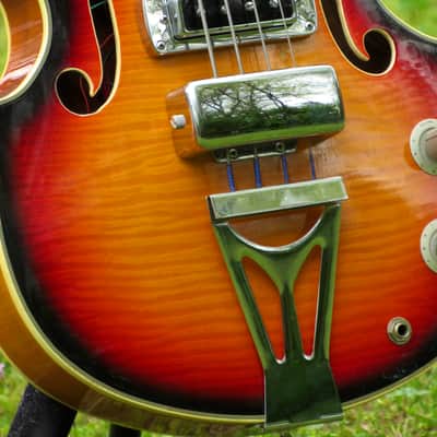 ~Space Bass~ 1967 Silvertone 1496 / Tesco EB-210 Hollowbody Violin Bass - Vintage Japan MIJ Beatle image 4