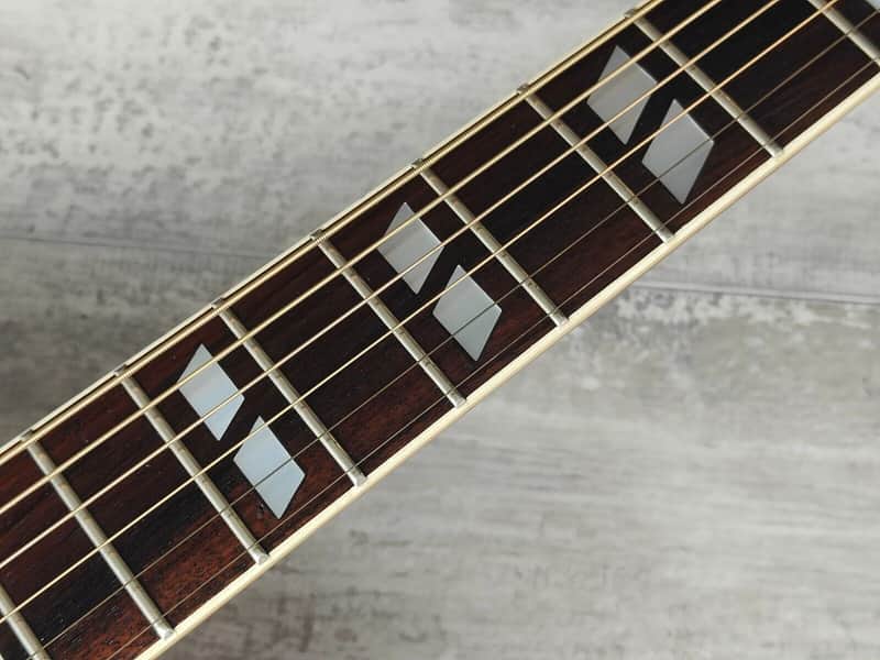 1970's Morris WD-30 Dove Japanese Vintage Acoustic Guitar (Cherry