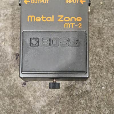 Boss MT-2 - Metal Zone Distorion Effects Pedal - Excellent w/ Original Box image 8