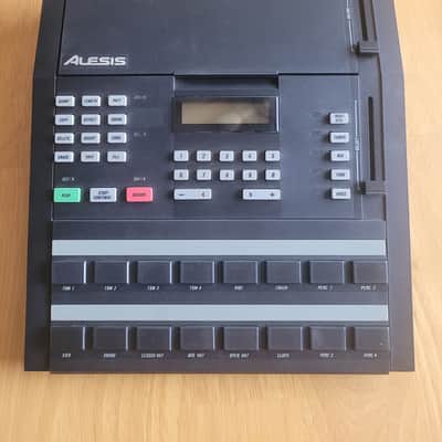 Alesis HR-16B Drum Machine NEW IN BOX NOS Vintage 1980s w/ Original Packaging image 3