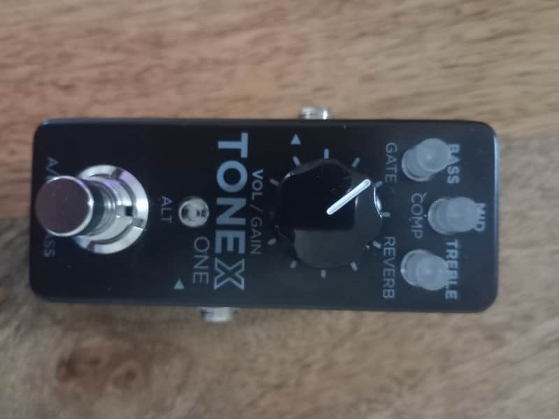 IK Multimedia ToneX One - Present - Black image 1