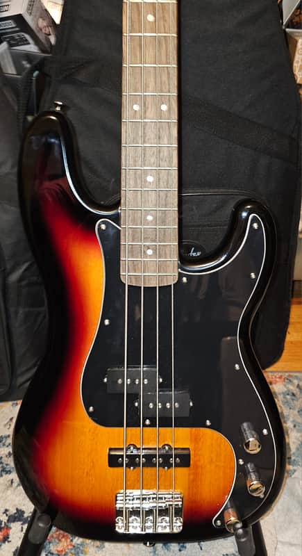 Squier FSR Affinity Precision Bass PJ with Laurel Fretboard 2021 - 3-Color Sunburst image 1