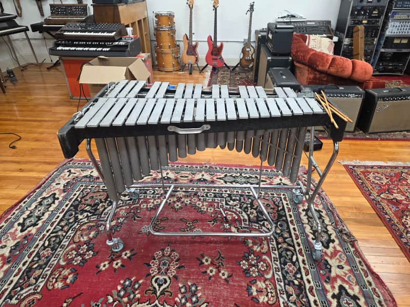 Jenco  3 Octave Vibraphone No Motor image 1