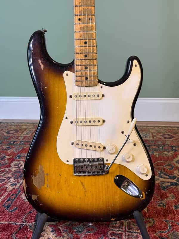 ORIGINAL 1957 Fender Stratocaster - Sunburst w/ OHSC Vintage - SEE VIDEO image 1