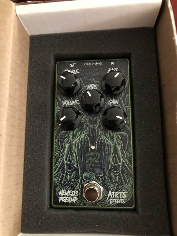 Airis Effects Nemesis Preamp 2017-2018 - Metallic Green w/ Alien Print image 1