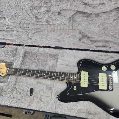 2017 Fender Limited Edition American Professional Jazzmaster – Silverburst – OHSC image 12