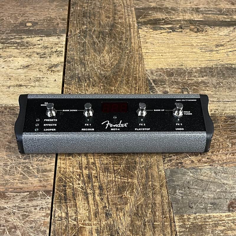 Fender 099-4071-000 MGT-4 Mustang GT 4-Button Footswitch with 1/4" Jack 2010s - Black/Silver image 1
