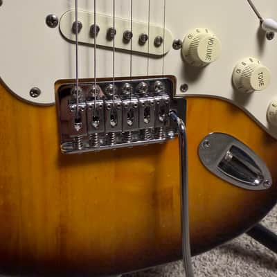 Squier Affinity Series Stratocaster with Rosewood Fretboard 2001 - 2018 - Brown Sunburst image 6