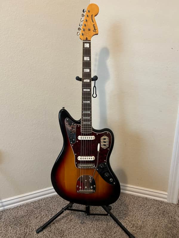 Squier Classic Vibe '70s Jaguar 2018 - Present - 3-Tone Sunburst image 1