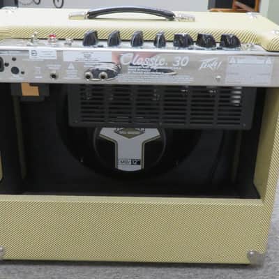 Peavey Classic 30 II 2-Channel 30-Watt 1x12" Guitar Combo - Tweed image 11
