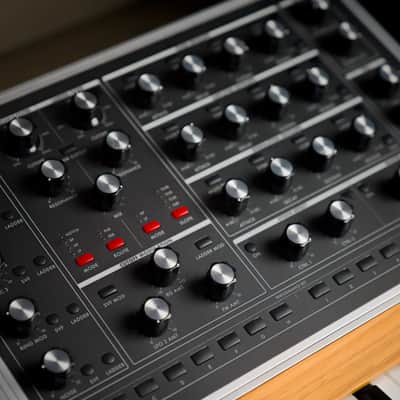 Moog One 16-Voice 61-Key Polyphonic Analog Synthesizer image 6