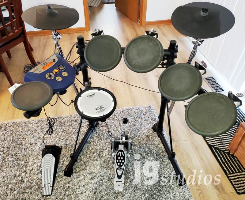 Roland TD-6 Drum Kit w/ Mesh Snare! Very Good! image 1