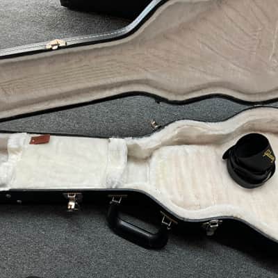 Gibson Les Paul Studio 2012 - Ebony Black image 15