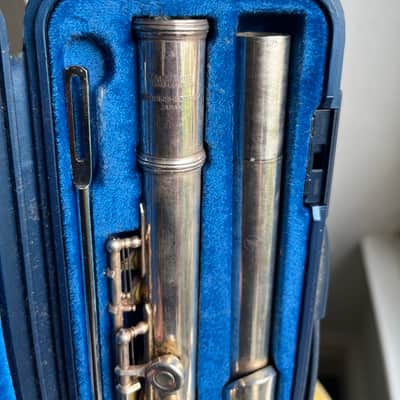 Yamaha Flute 211S image 4