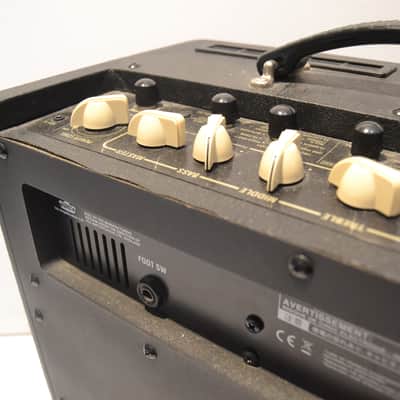 Vox Valvetronix VT40+ 40-Watt 1x10 Modeling Guitar Combo 2010s - Black image 8