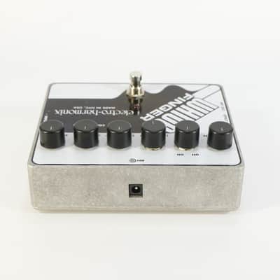 Electro-Harmonix White Finger XO Compressor (with 40V EU Plug Adapter) image 6