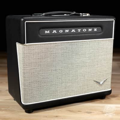 Magnatone Baby M-80 1x10" 16-ohm 65W Extension Cab w/ Cover image 1