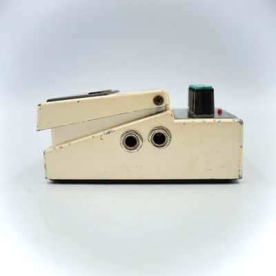 Immagine Boss DD-5 Digital Delay Guitar Effect Pedal - 6