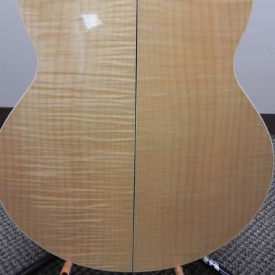 Alvarez AJ60SC NAT Flame Maple Jumbo Cutaway Acoustic/Electric Guitar Natural Blonde image 6