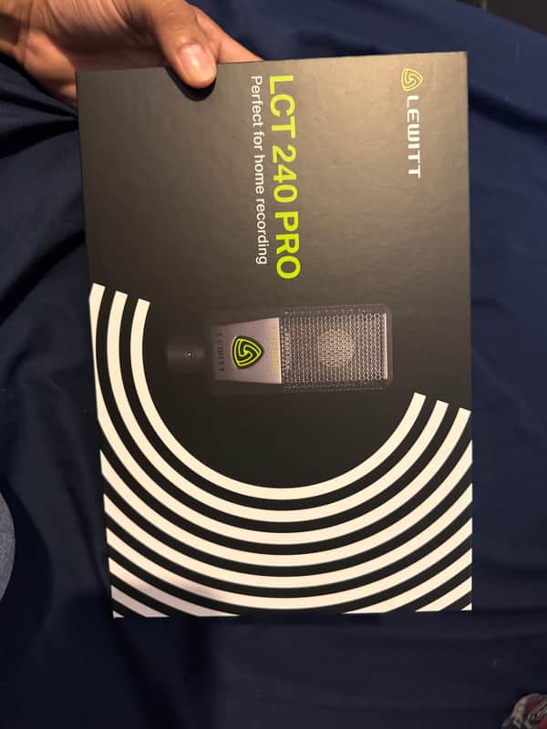 Lewitt LCT-240-PRO-BLK Large-Diaphragm Condenser Microphone