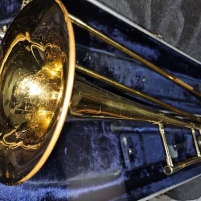 King Cleveland 605 Trombone, USA, w/ case & MP, Good Condition image 12