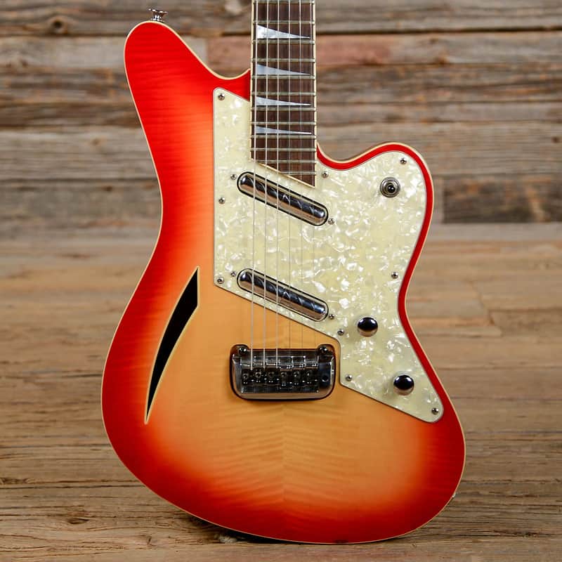 Charvel Surfcaster (1991 - 1995) image 2